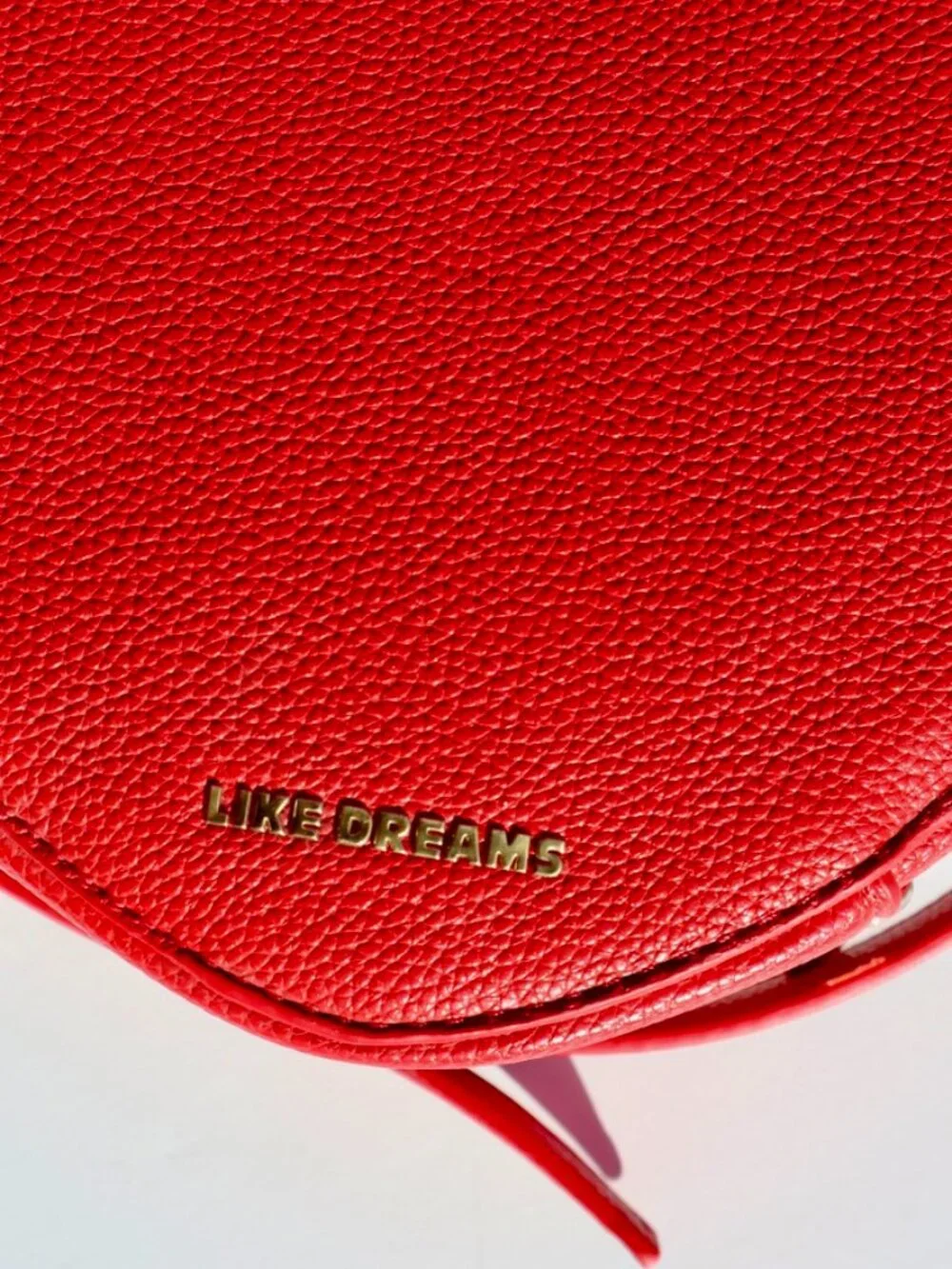 NWT Like Dreams Red Heart Crossbody Bag - Picture 7 of 8
